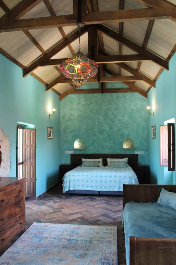 Room In Villa - Beautiful Accommodation At The Heart Of Andalusia Puente Genil Exteriér fotografie