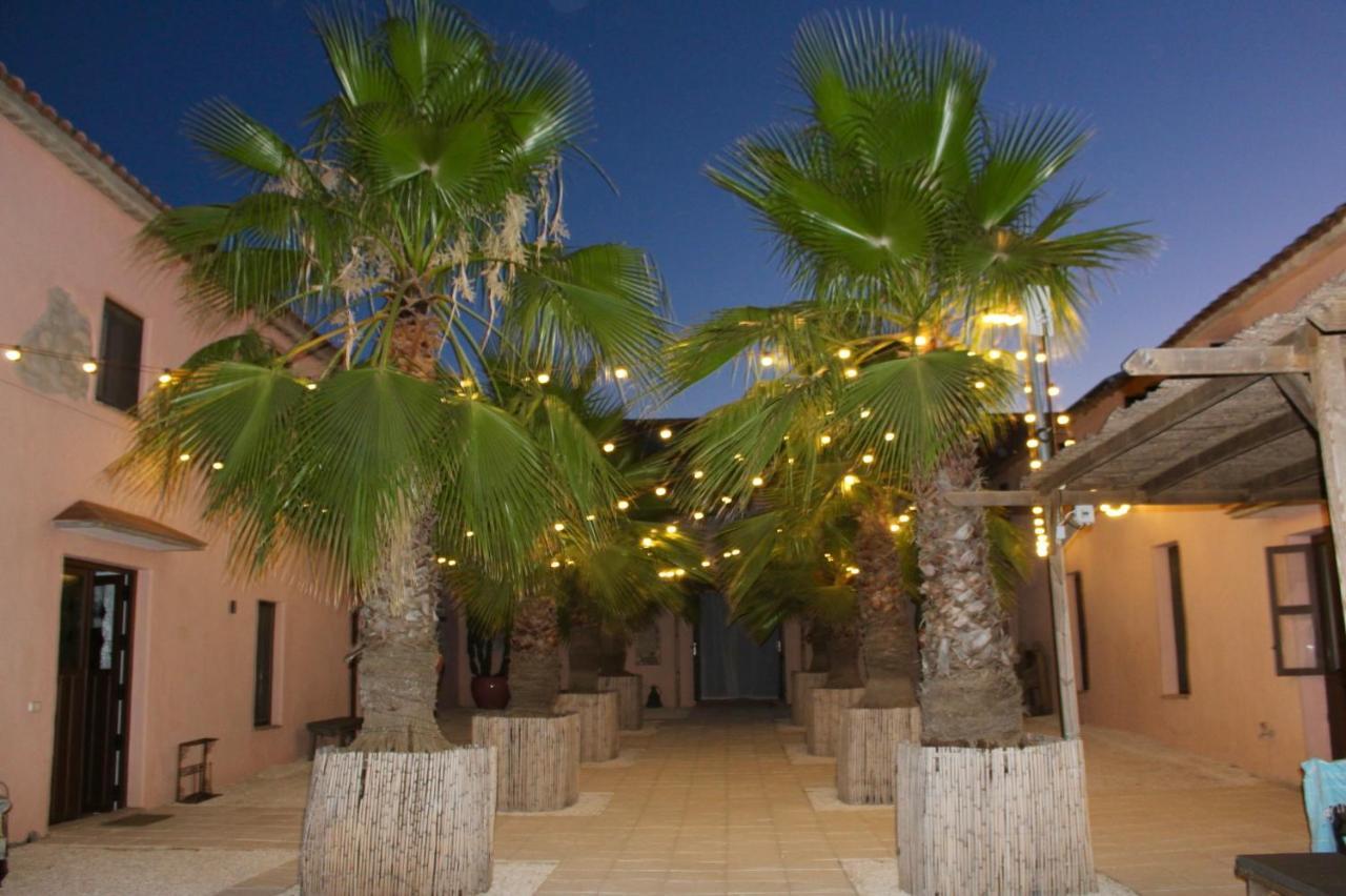 Room In Villa - Beautiful Accommodation At The Heart Of Andalusia Puente Genil Exteriér fotografie