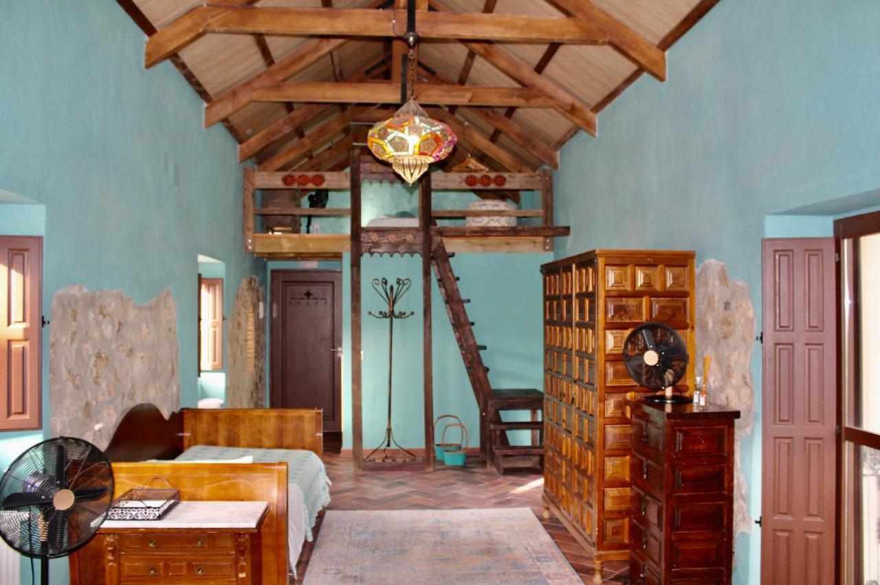 Room In Villa - Beautiful Accommodation At The Heart Of Andalusia Puente Genil Exteriér fotografie